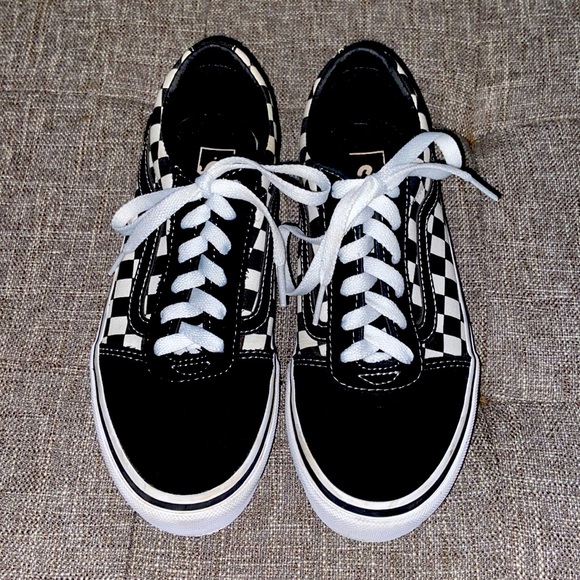 Black and white checkered Vans - Picture 1 of 3